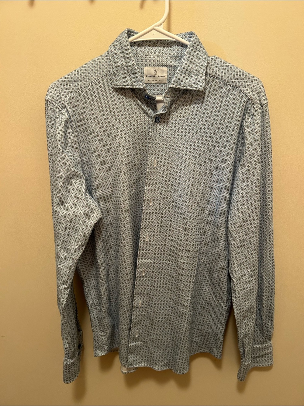 Emanuel Berg Men's Light Blue Patterned Casual Button-Down Shirt